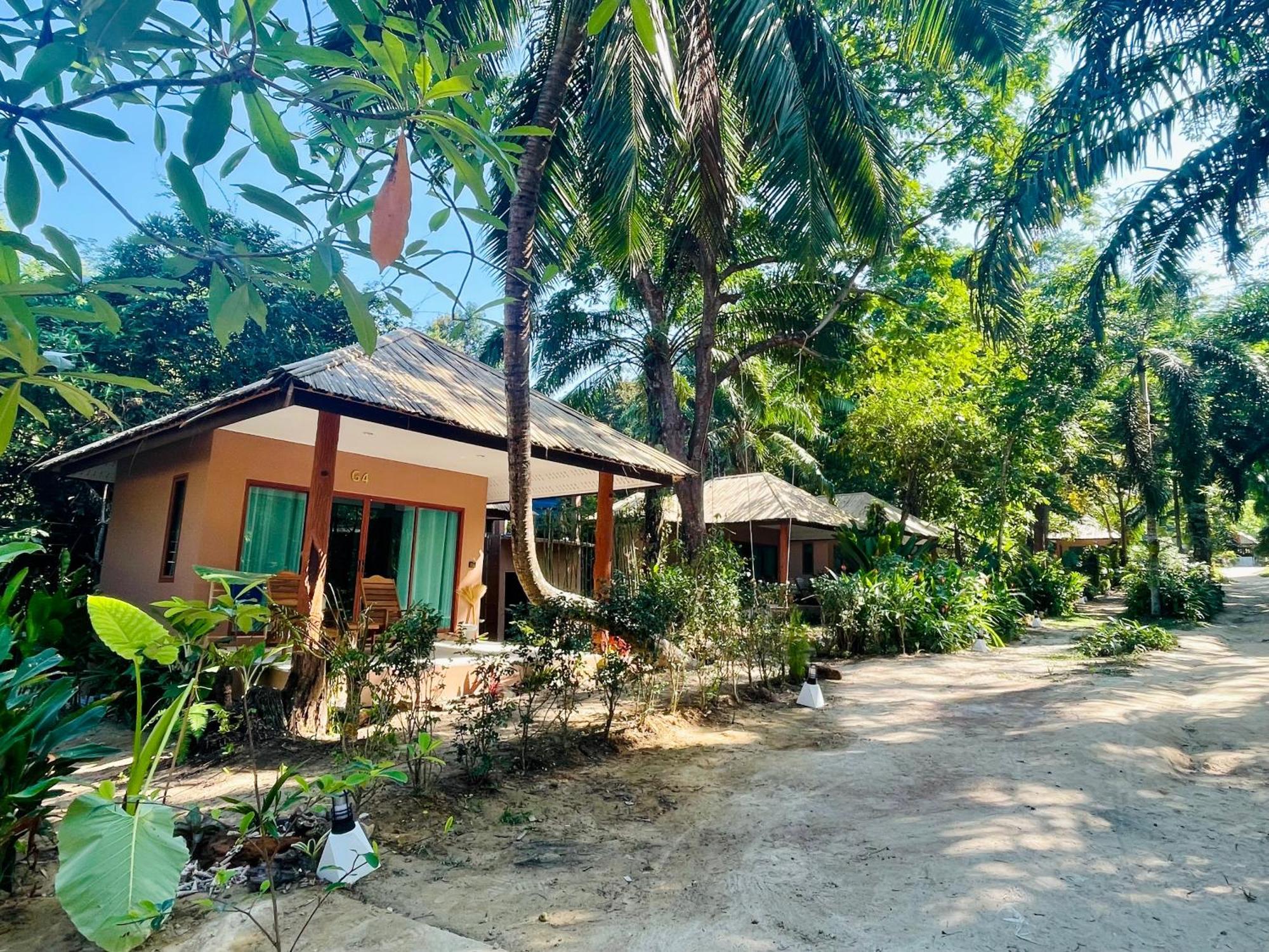 Sunny Cove Beach Resort Koh Phayam Ρανόνγκ Εξωτερικό φωτογραφία